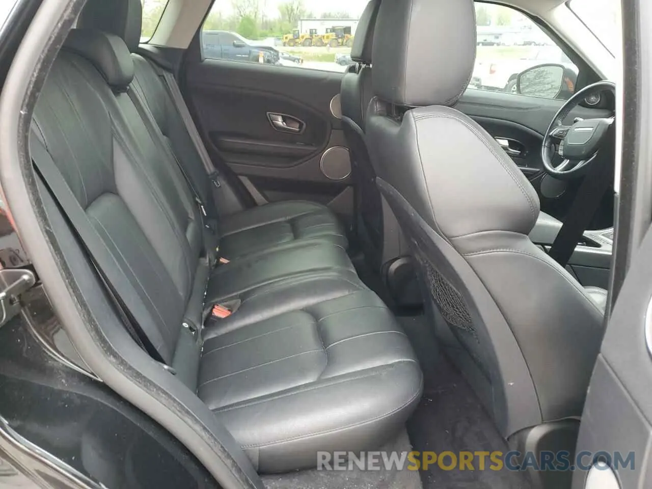11 Photograph of a damaged car SALVP2RX8KH348722 LAND ROVER RANGEROVER 2019