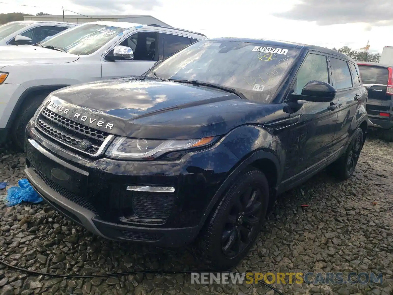 2 Photograph of a damaged car SALVP2RXXKH328973 LAND ROVER RANGEROVER 2019