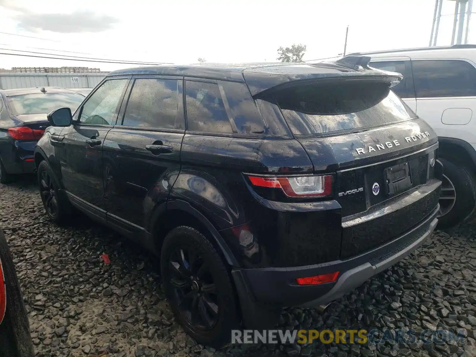 3 Photograph of a damaged car SALVP2RXXKH328973 LAND ROVER RANGEROVER 2019