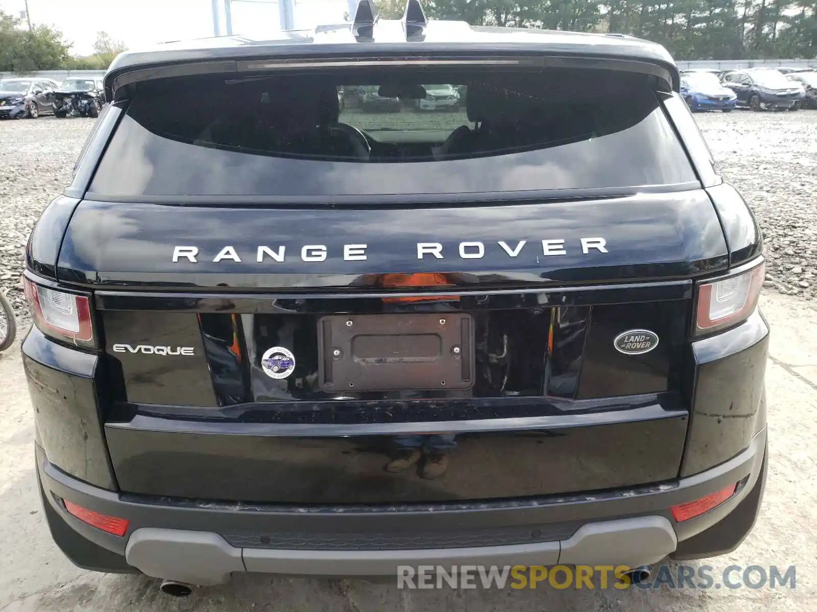 9 Photograph of a damaged car SALVP2RXXKH328973 LAND ROVER RANGEROVER 2019