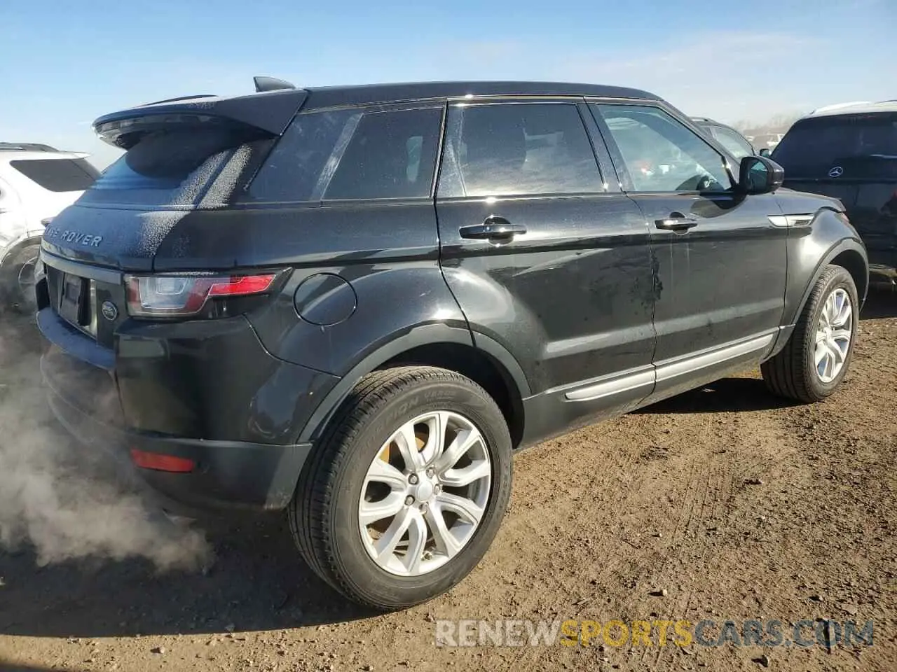 3 Photograph of a damaged car SALVP2RXXKH345014 LAND ROVER RANGEROVER 2019