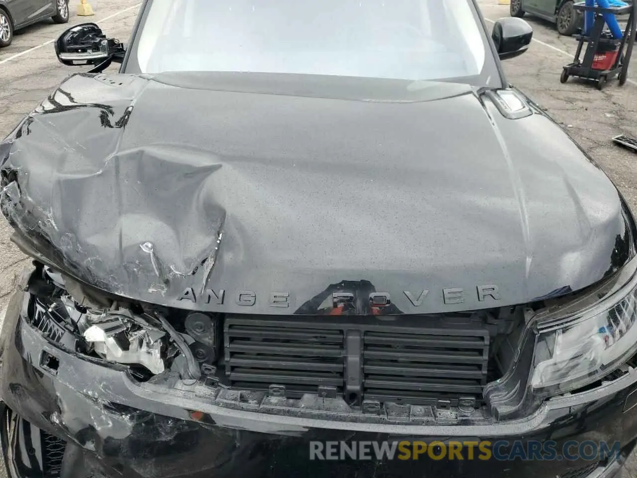 13 Photograph of a damaged car SALWG2RU2KA870958 LAND ROVER RANGEROVER 2019