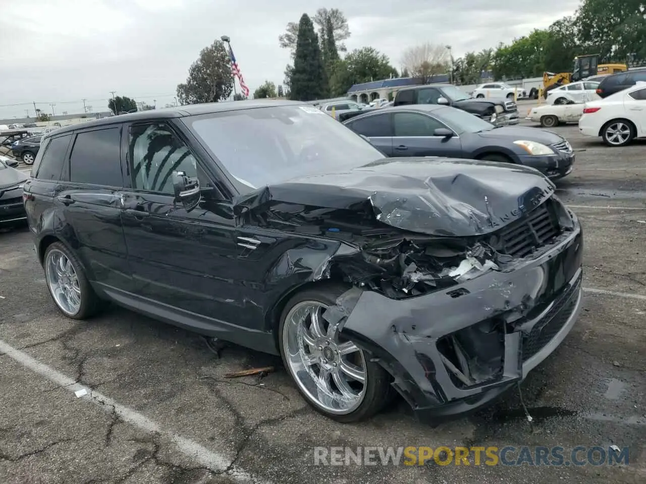 4 Photograph of a damaged car SALWG2RU2KA870958 LAND ROVER RANGEROVER 2019