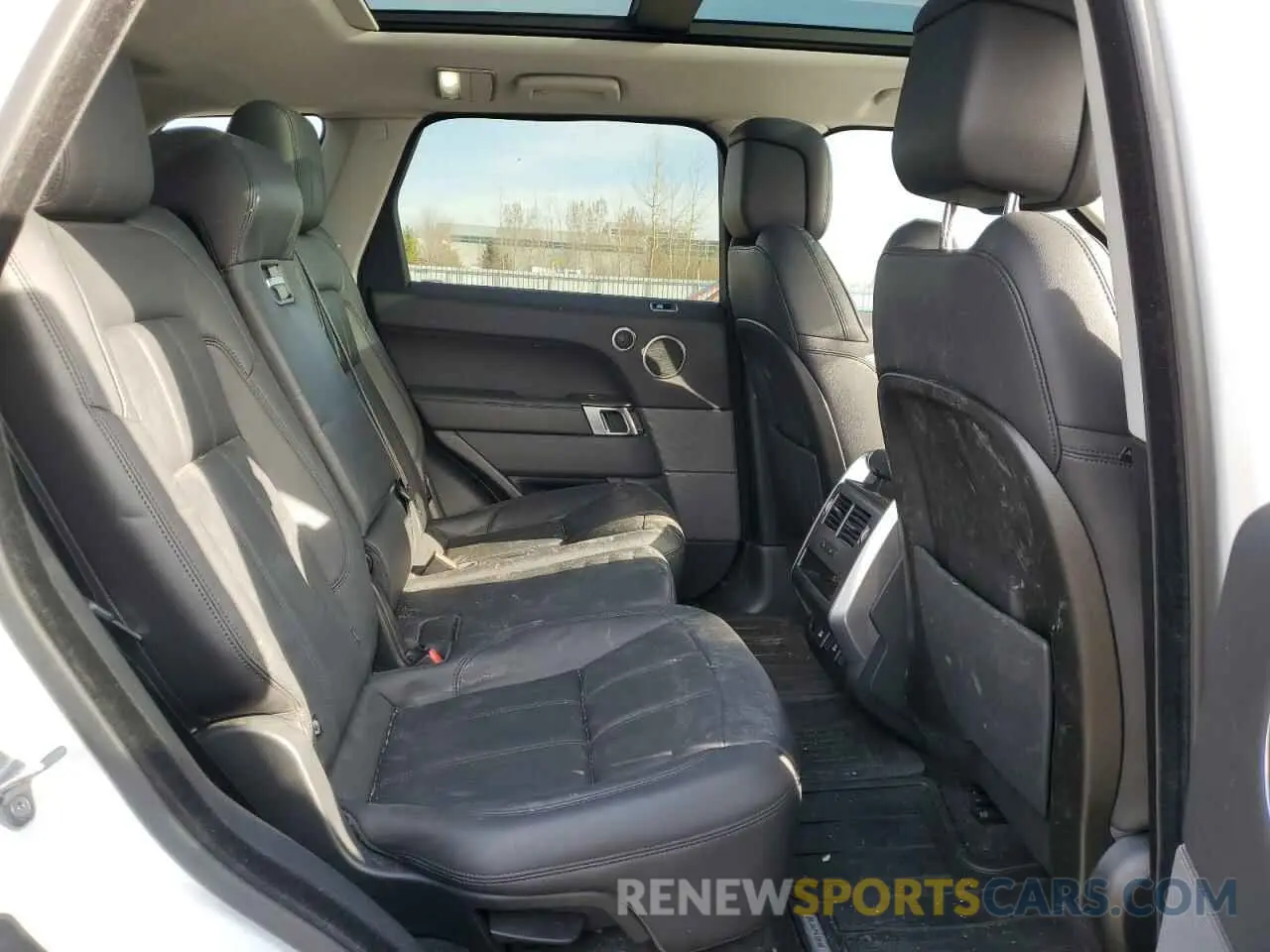 11 Photograph of a damaged car SALWG2RV0KA845078 LAND ROVER RANGEROVER 2019