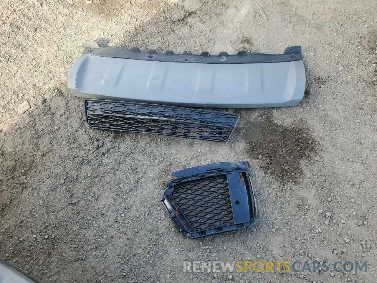 13 Photograph of a damaged car SALWG2RV0KA845078 LAND ROVER RANGEROVER 2019
