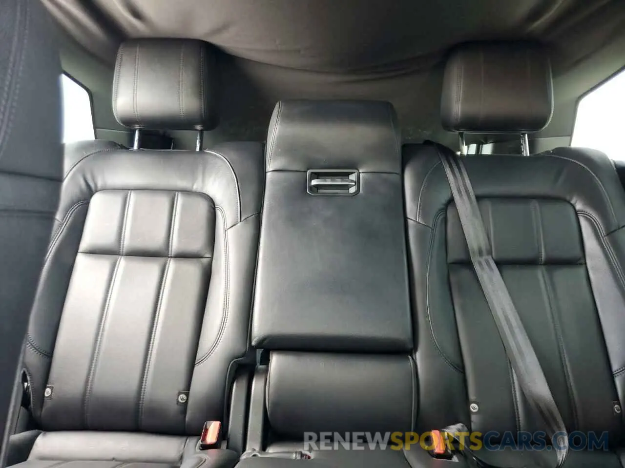 10 Photograph of a damaged car SALWG2RV1KA825051 LAND ROVER RANGEROVER 2019
