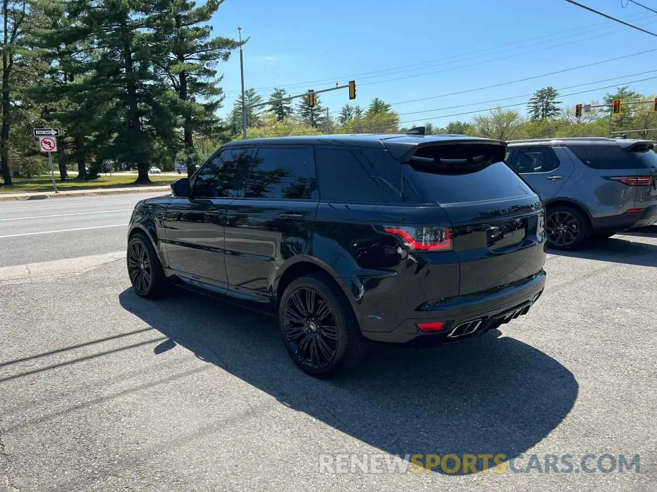 3 Photograph of a damaged car SALWR2RE1KA822788 LAND ROVER RANGEROVER 2019