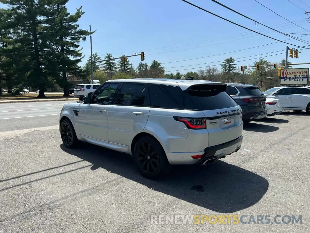 4 Photograph of a damaged car SALWR2RE1KA837257 LAND ROVER RANGEROVER 2019