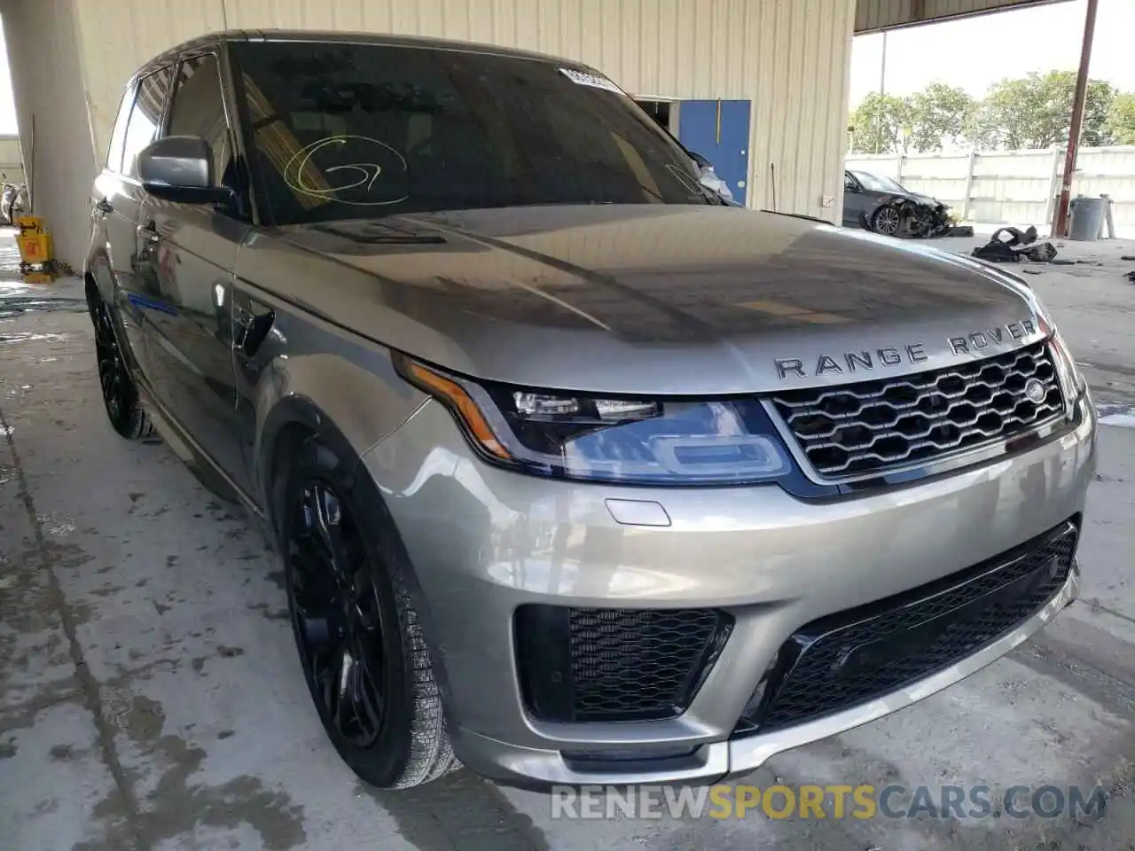 1 Photograph of a damaged car SALWR2RE3KA855761 LAND ROVER RANGEROVER 2019