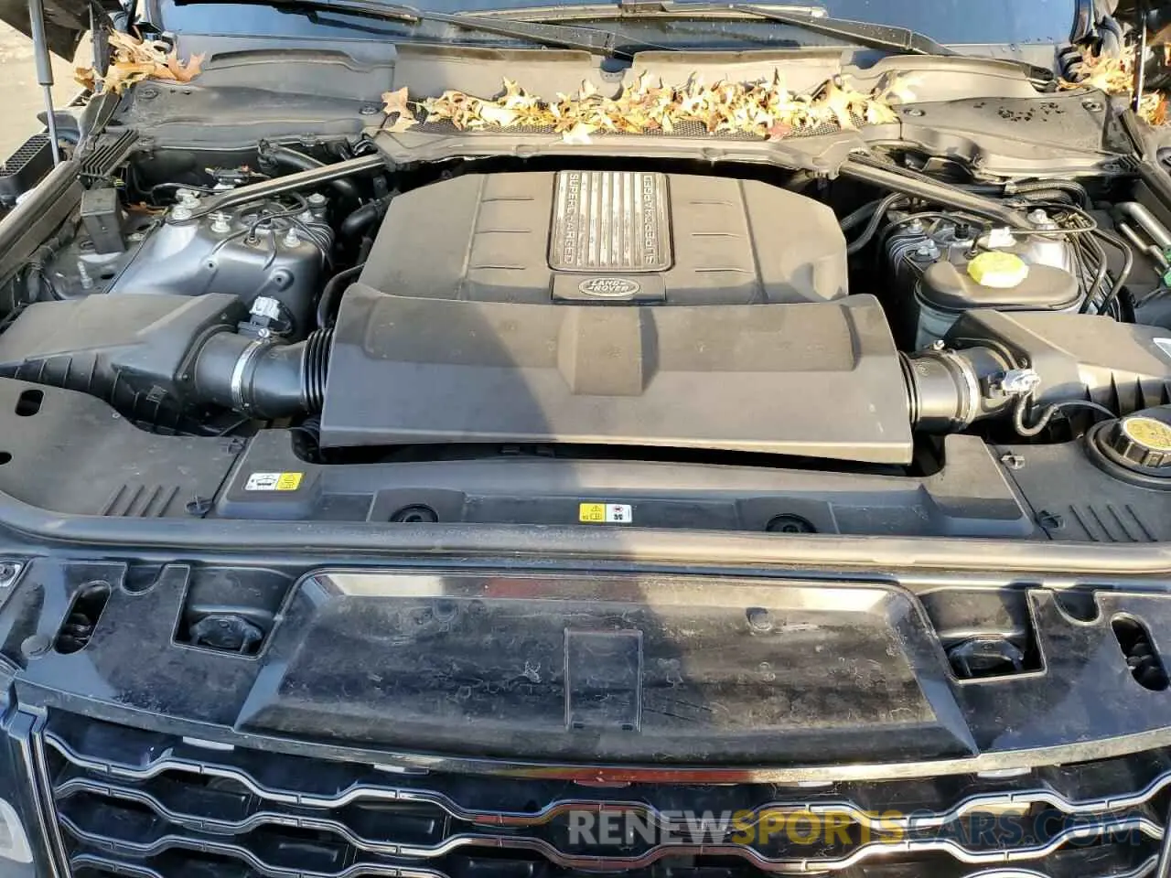 12 Photograph of a damaged car SALWR2RE5KA833454 LAND ROVER RANGEROVER 2019