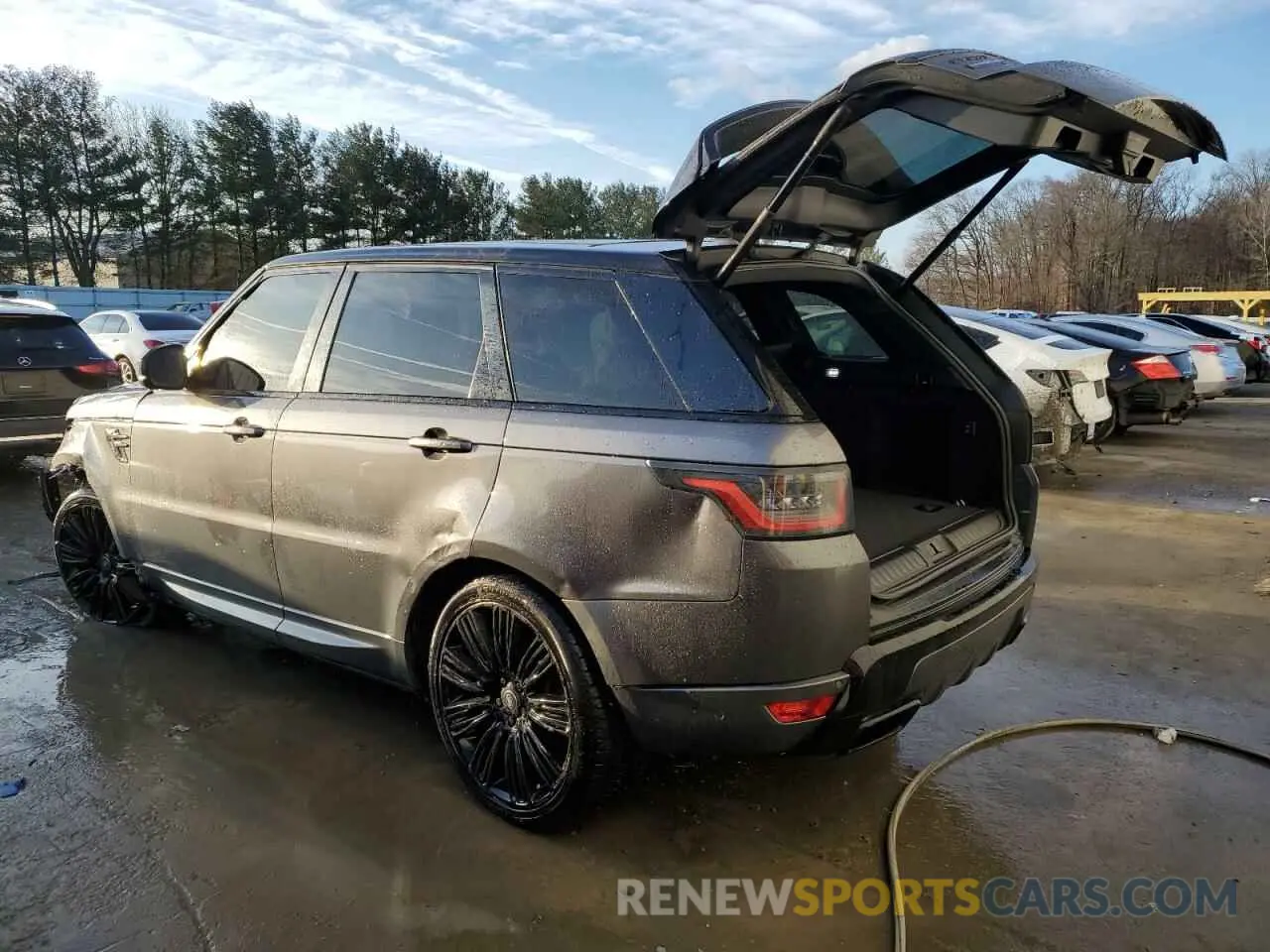 2 Photograph of a damaged car SALWR2RE5KA833454 LAND ROVER RANGEROVER 2019