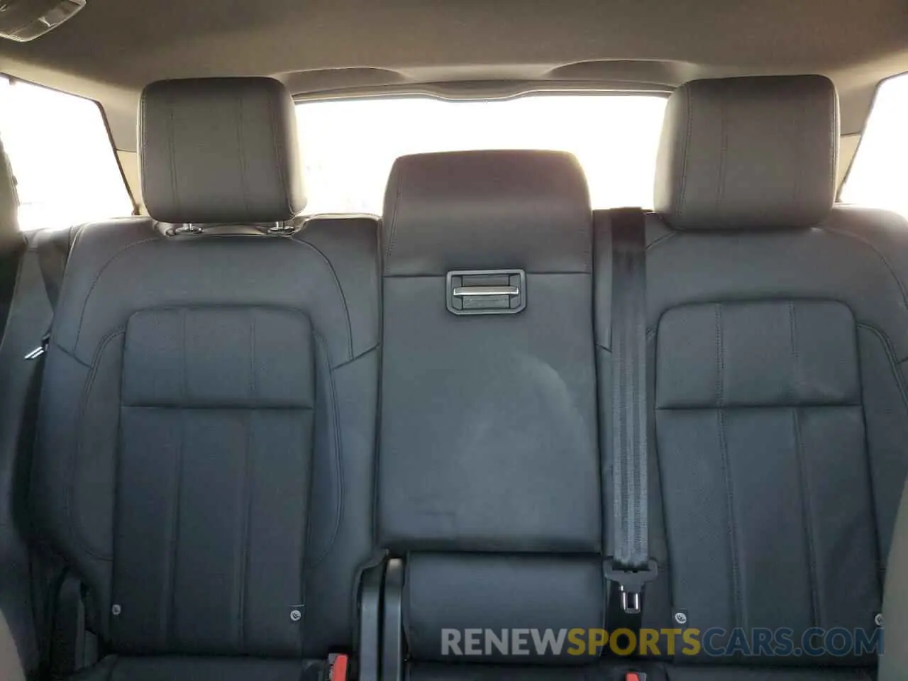 10 Photograph of a damaged car SALWR2RE5KA837892 LAND ROVER RANGEROVER 2019