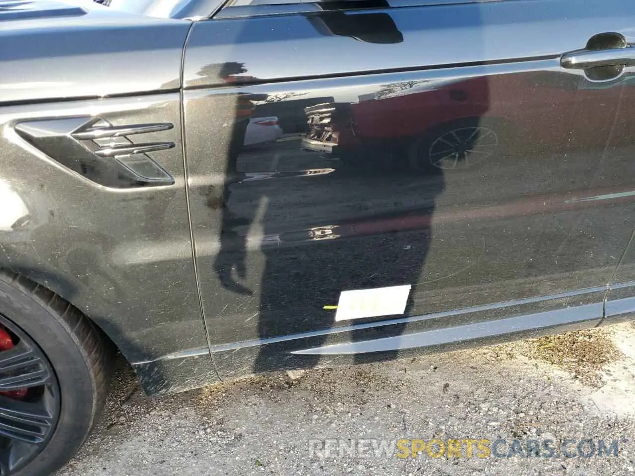 13 Photograph of a damaged car SALWR2RE5KA837892 LAND ROVER RANGEROVER 2019