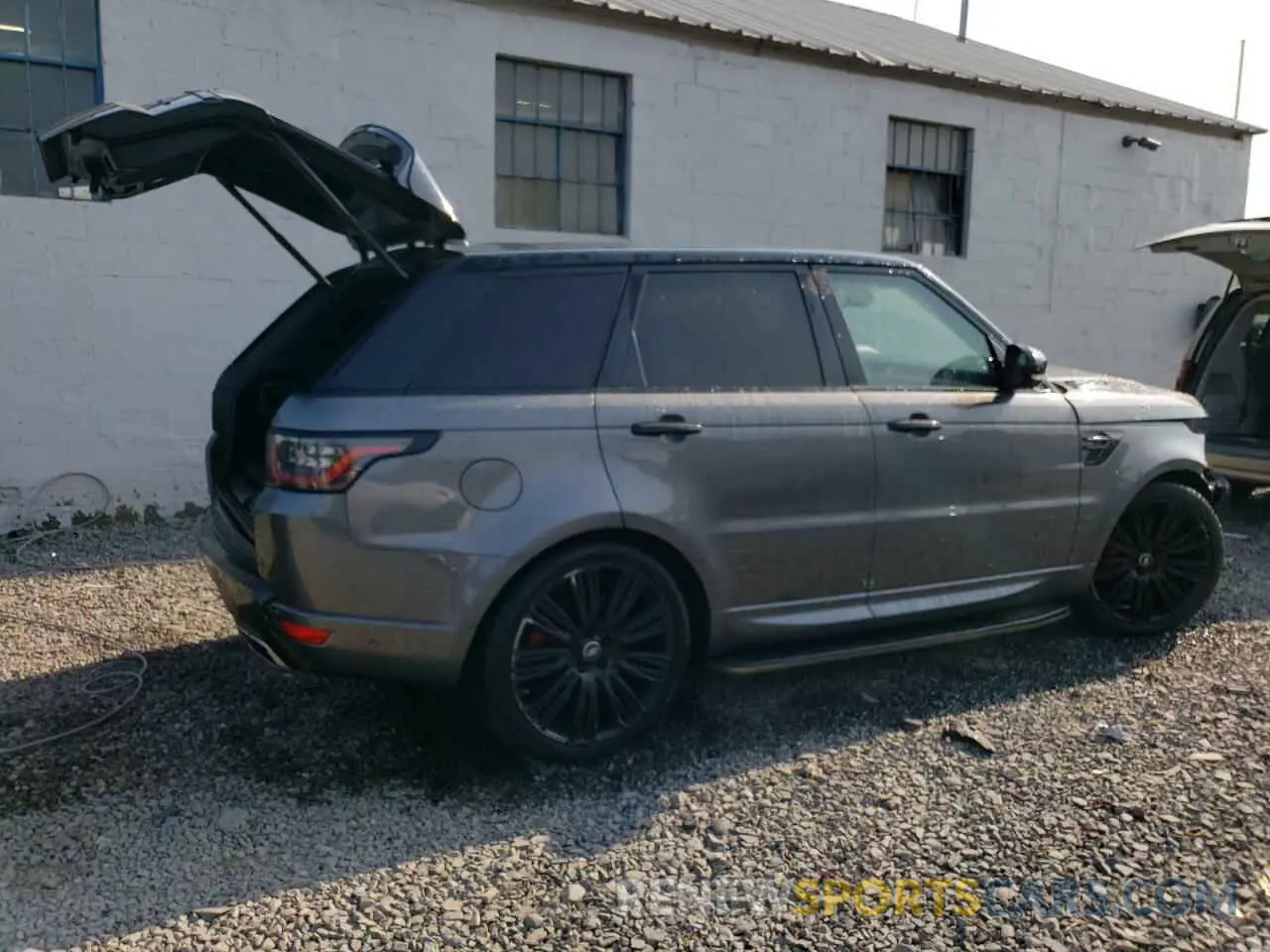 3 Photograph of a damaged car SALWR2RE5KA853431 LAND ROVER RANGEROVER 2019