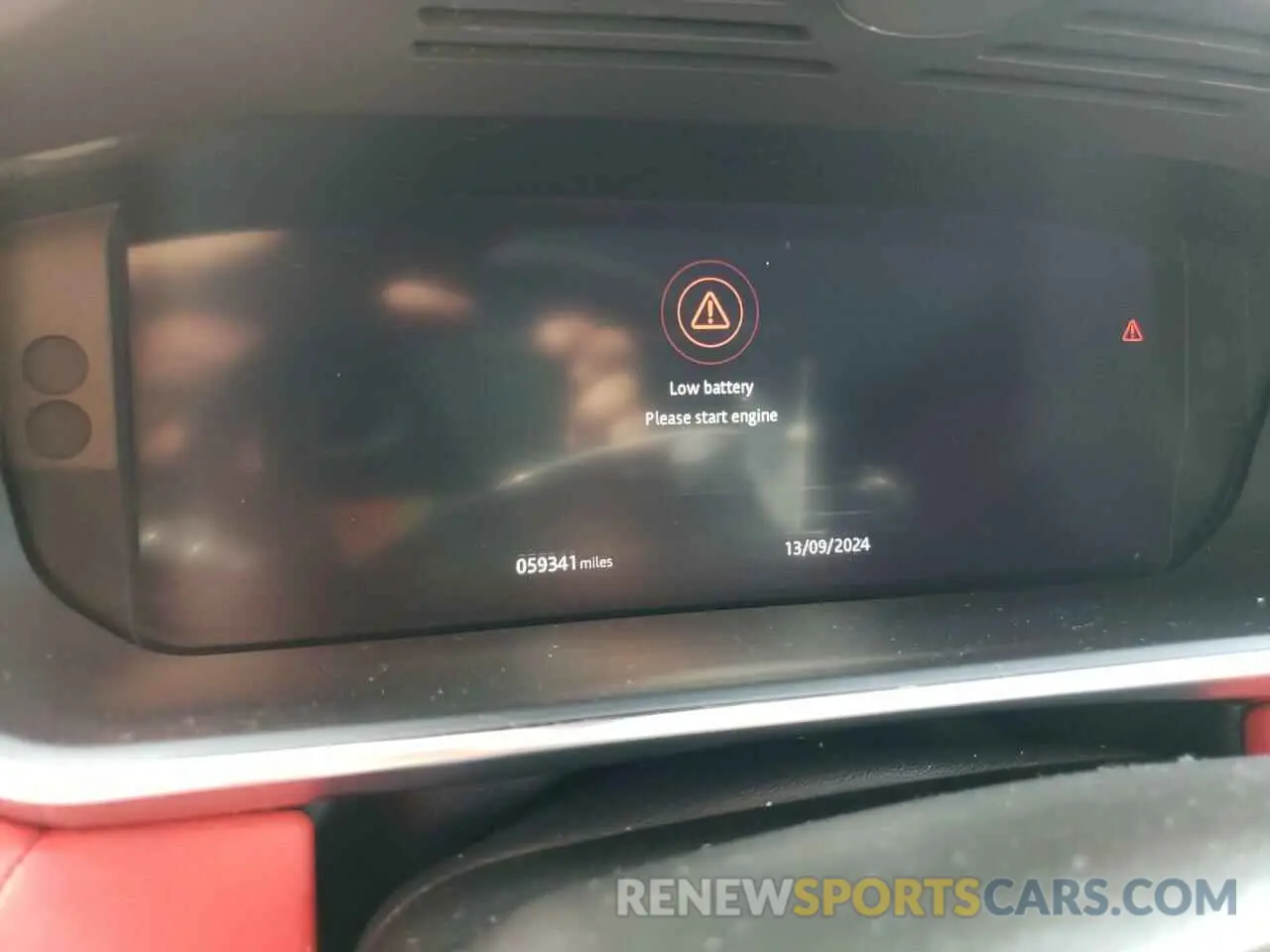 9 Photograph of a damaged car SALWR2RE5KA853431 LAND ROVER RANGEROVER 2019