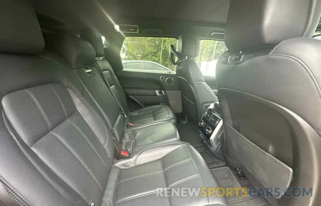 6 Photograph of a damaged car SALWR2RE7KA825470 LAND ROVER RANGEROVER 2019
