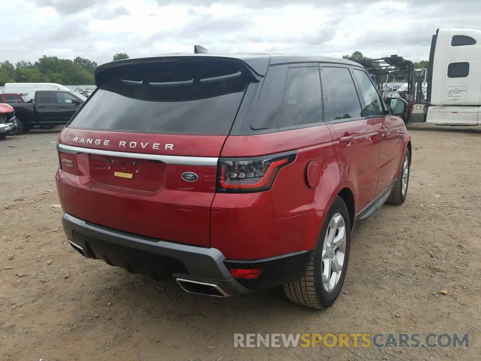 4 Photograph of a damaged car SALWR2RU7KA860372 LAND ROVER RANGEROVER 2019