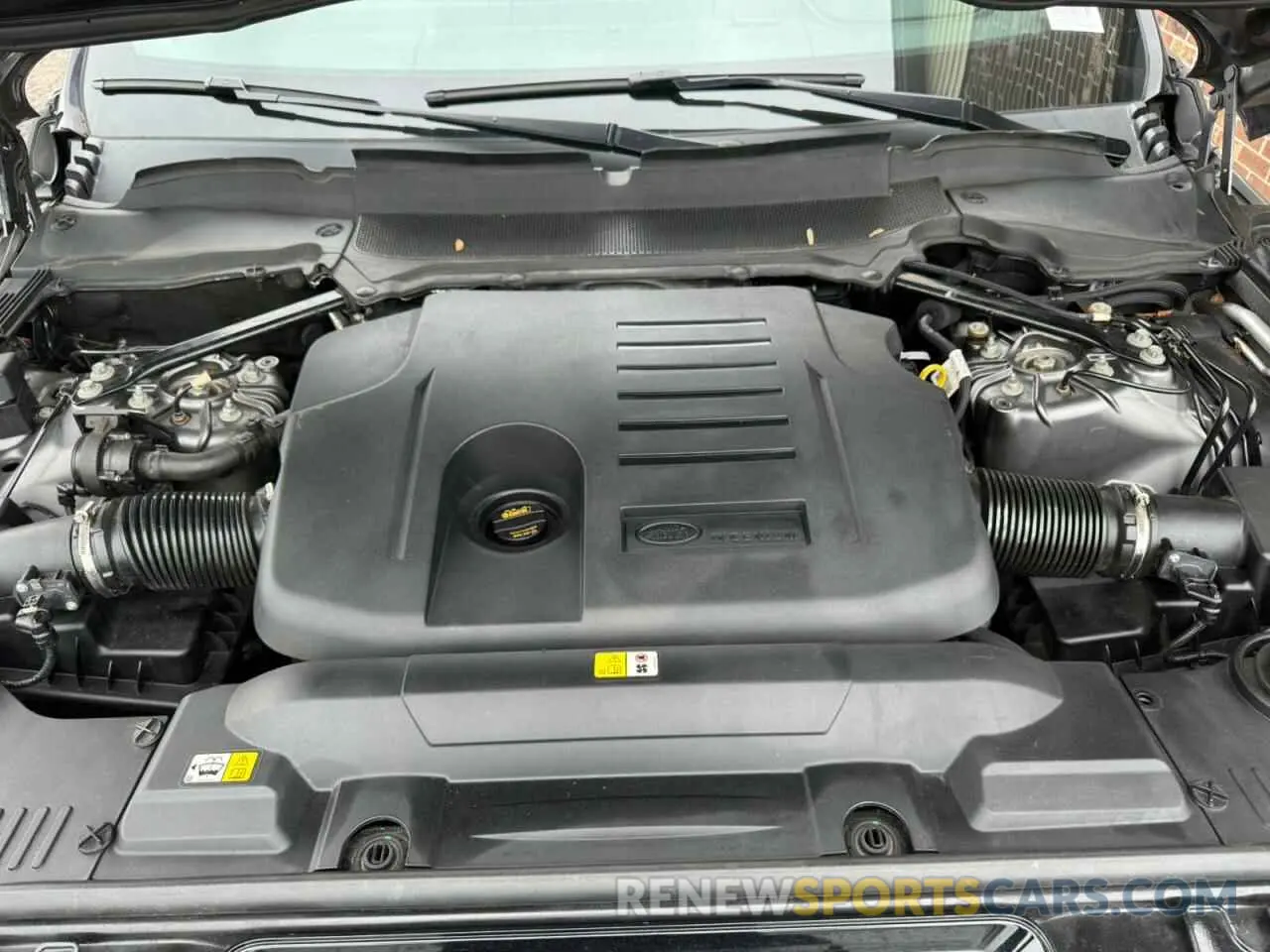 6 Photograph of a damaged car SALWR2RUXKA861273 LAND ROVER RANGEROVER 2019