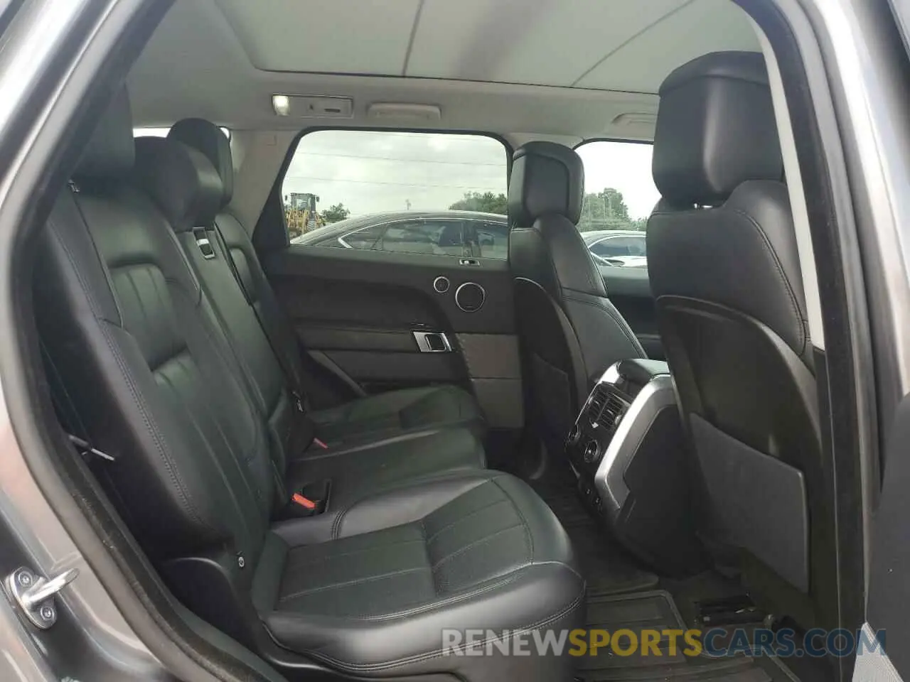 11 Photograph of a damaged car SALWR2RV0KA816593 LAND ROVER RANGEROVER 2019