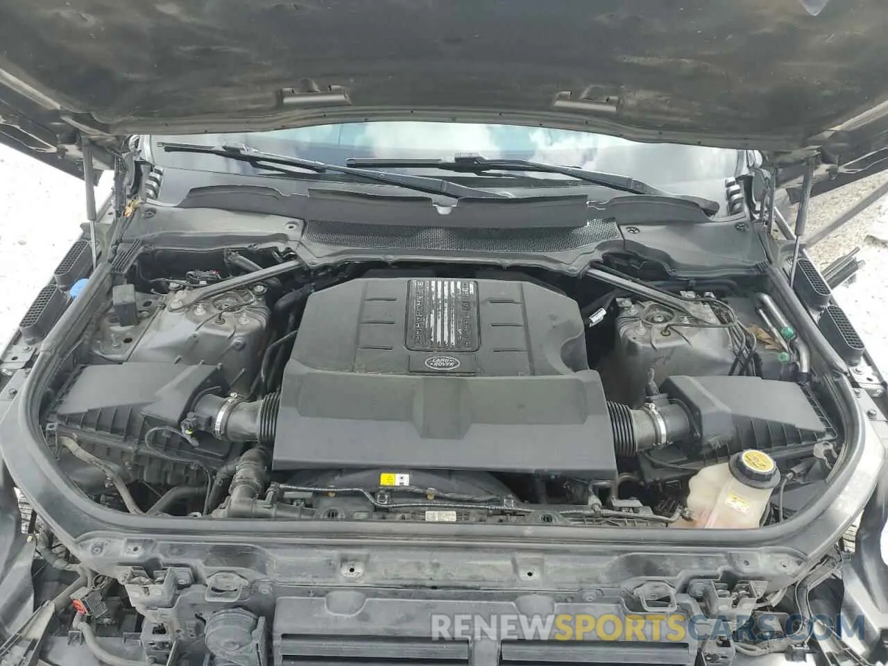 12 Photograph of a damaged car SALWR2RV0KA816593 LAND ROVER RANGEROVER 2019
