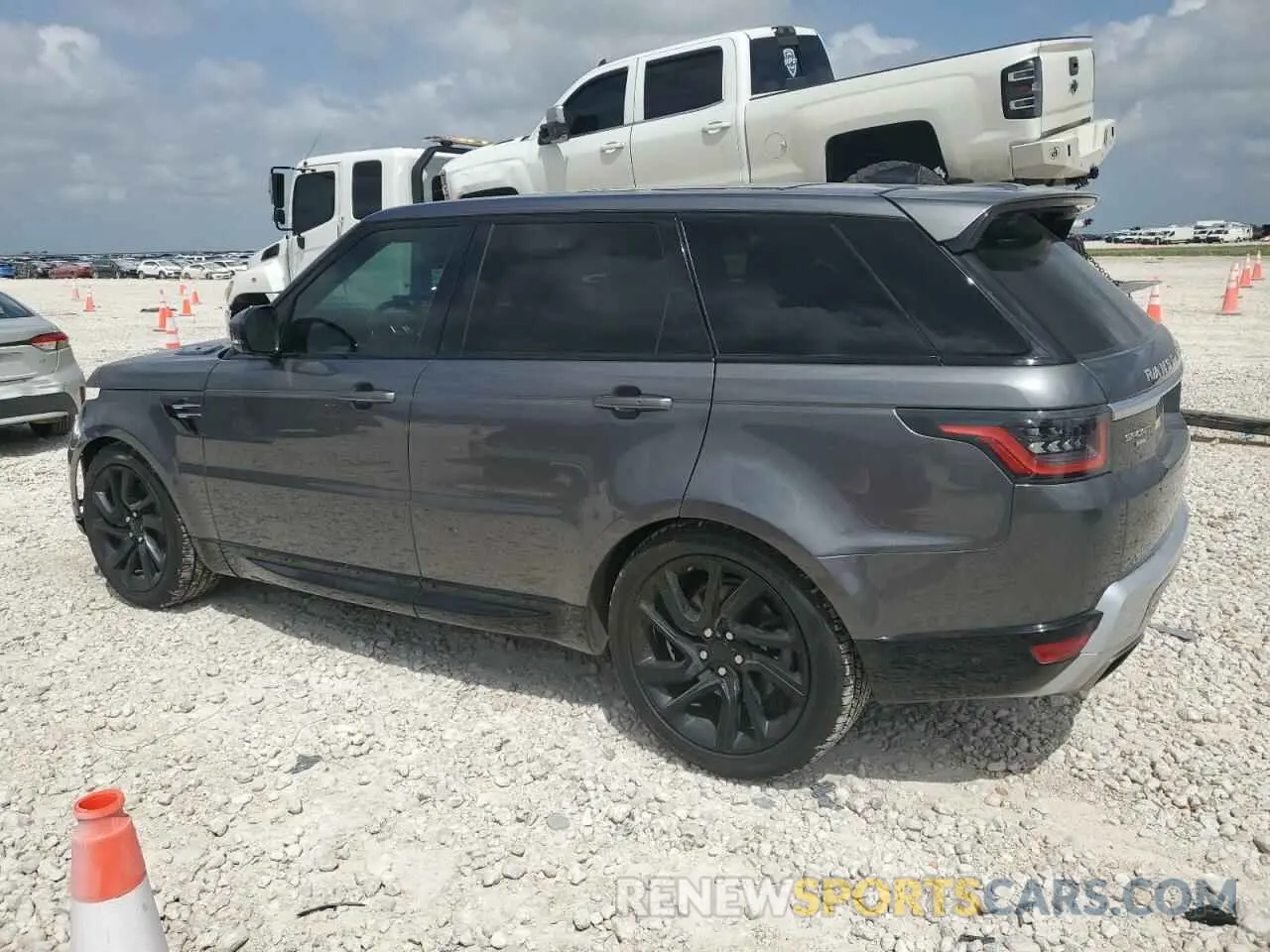 2 Photograph of a damaged car SALWR2RV0KA816593 LAND ROVER RANGEROVER 2019