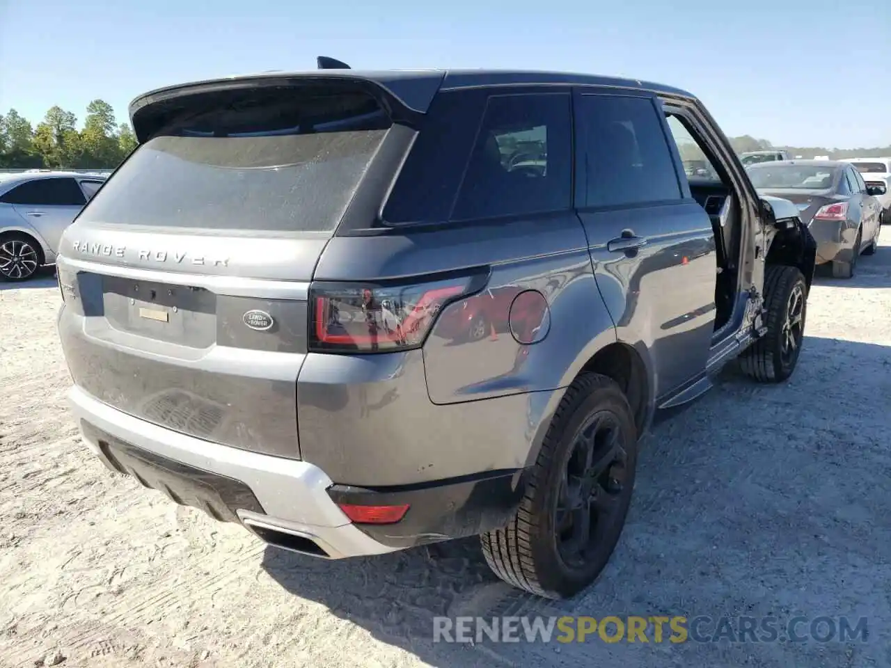 4 Photograph of a damaged car SALWR2RV2KA426076 LAND ROVER RANGEROVER 2019