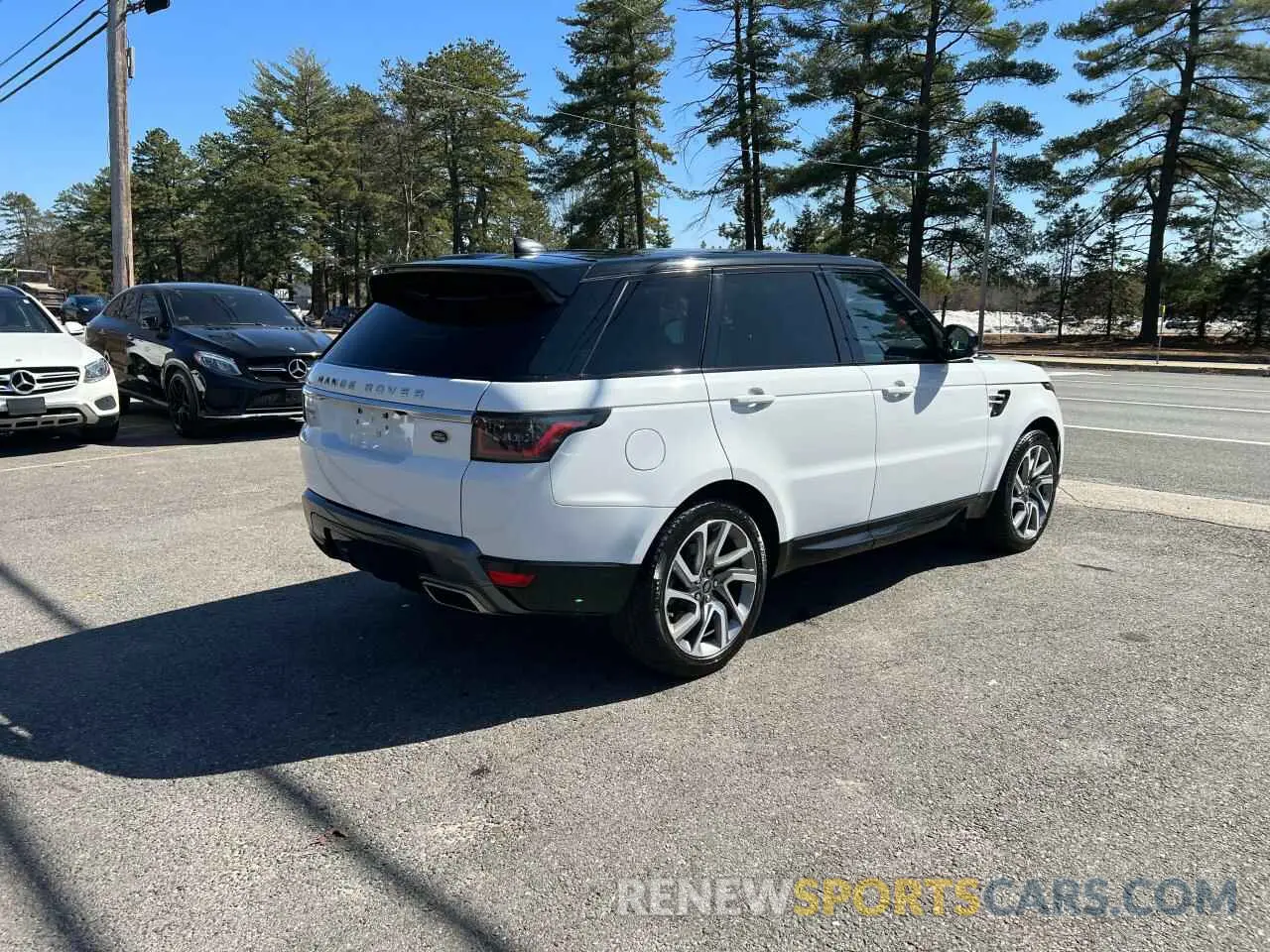 4 Photograph of a damaged car SALWR2RV2KA840135 LAND ROVER RANGEROVER 2019