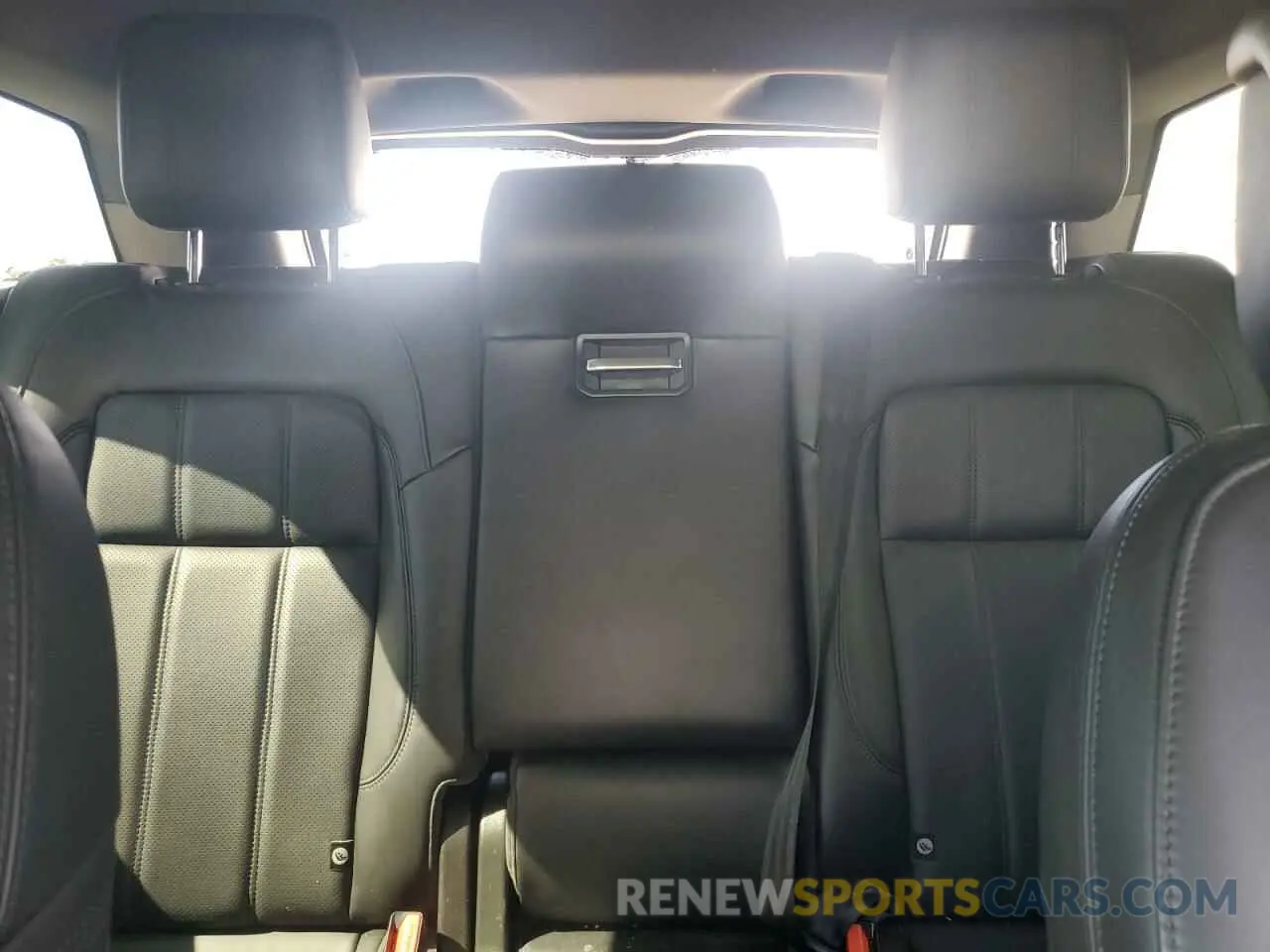 10 Photograph of a damaged car SALWR2RV3KA415409 LAND ROVER RANGEROVER 2019