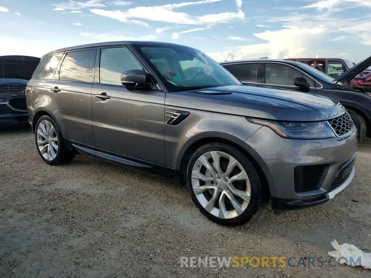 4 Photograph of a damaged car SALWR2RV3KA841570 LAND ROVER RANGEROVER 2019