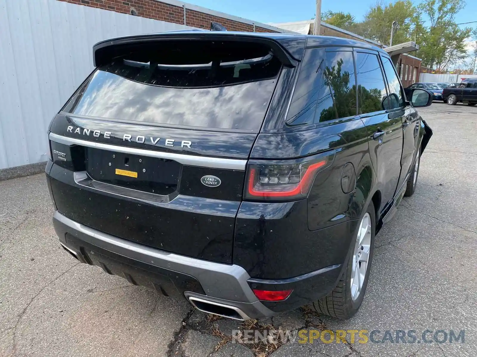 4 Photograph of a damaged car SALWR2RV4KA827824 LAND ROVER RANGEROVER 2019