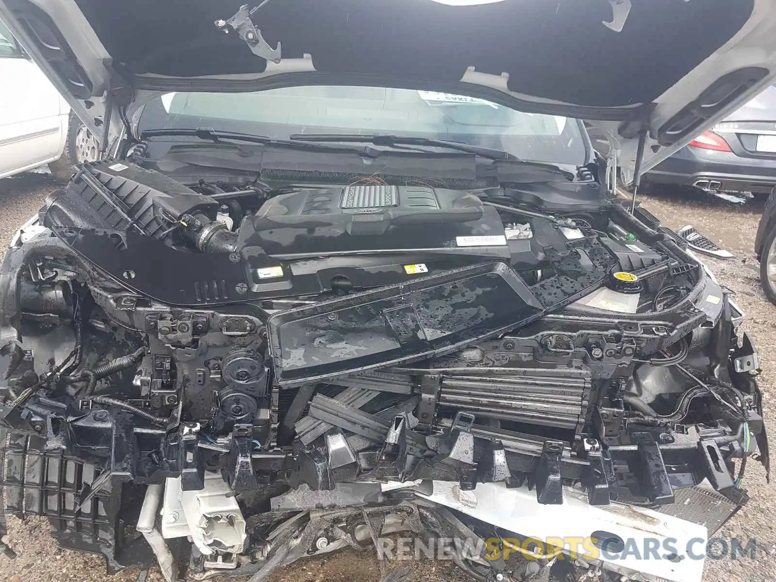 7 Photograph of a damaged car SALWR2RV4KA850200 LAND ROVER RANGEROVER 2019