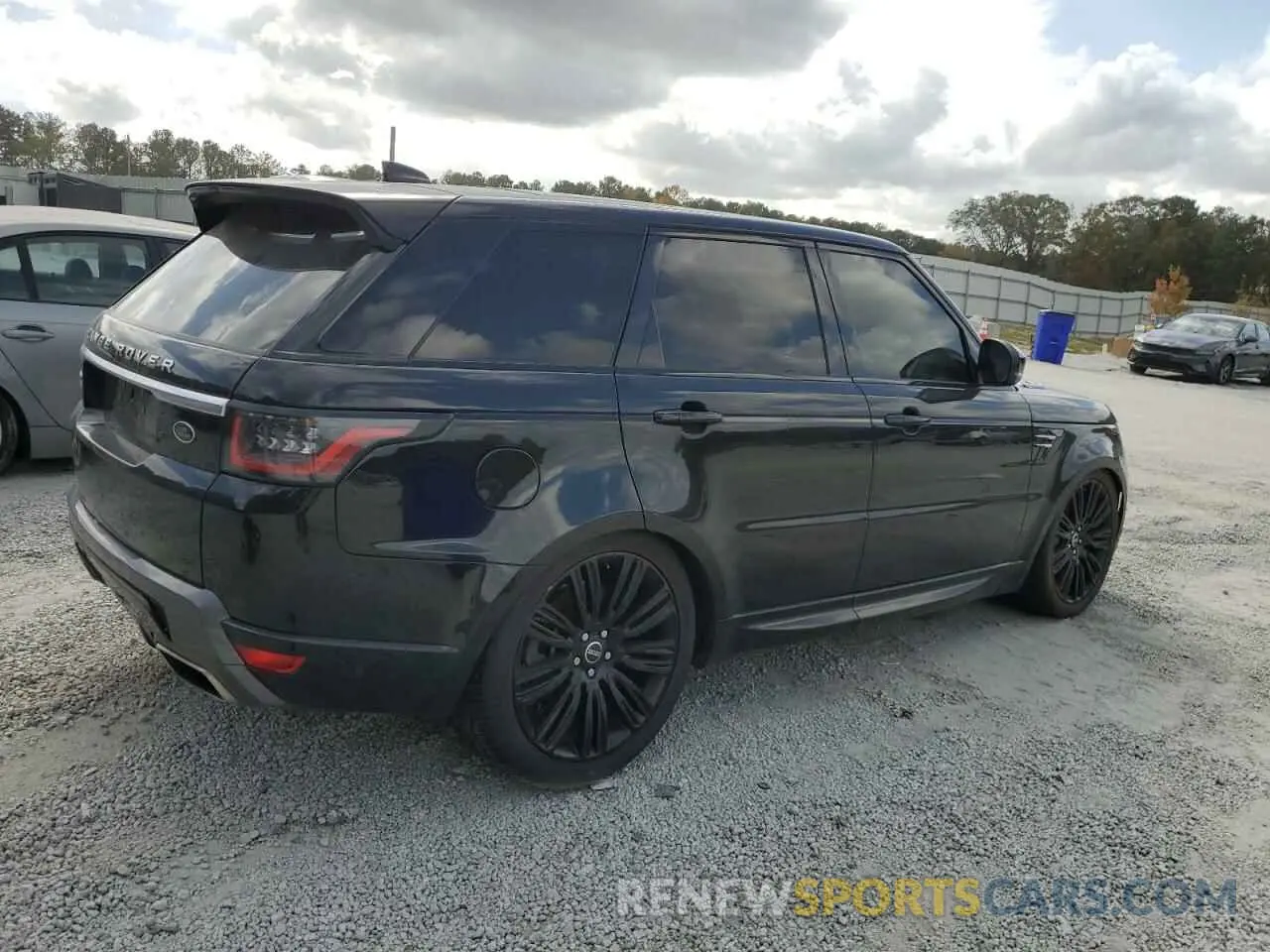 3 Photograph of a damaged car SALWR2RV5KA828318 LAND ROVER RANGEROVER 2019