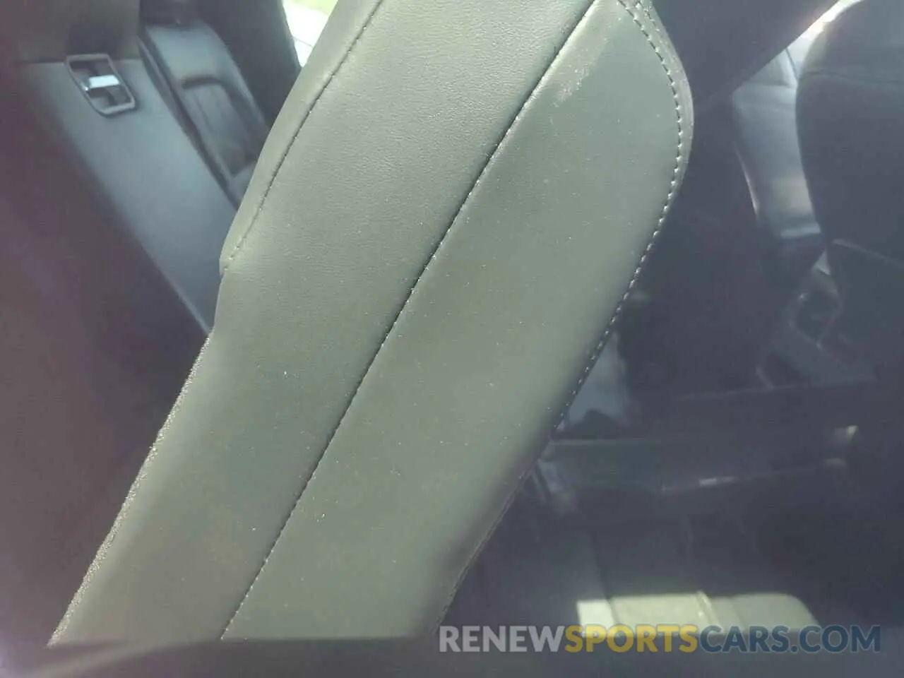 11 Photograph of a damaged car SALWR2RV6KA829252 LAND ROVER RANGEROVER 2019