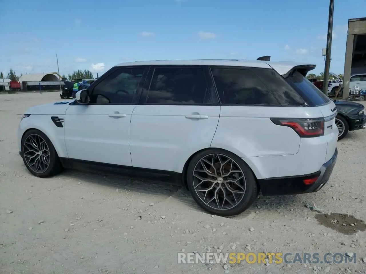 2 Photograph of a damaged car SALWR2RV6KA850005 LAND ROVER RANGEROVER 2019