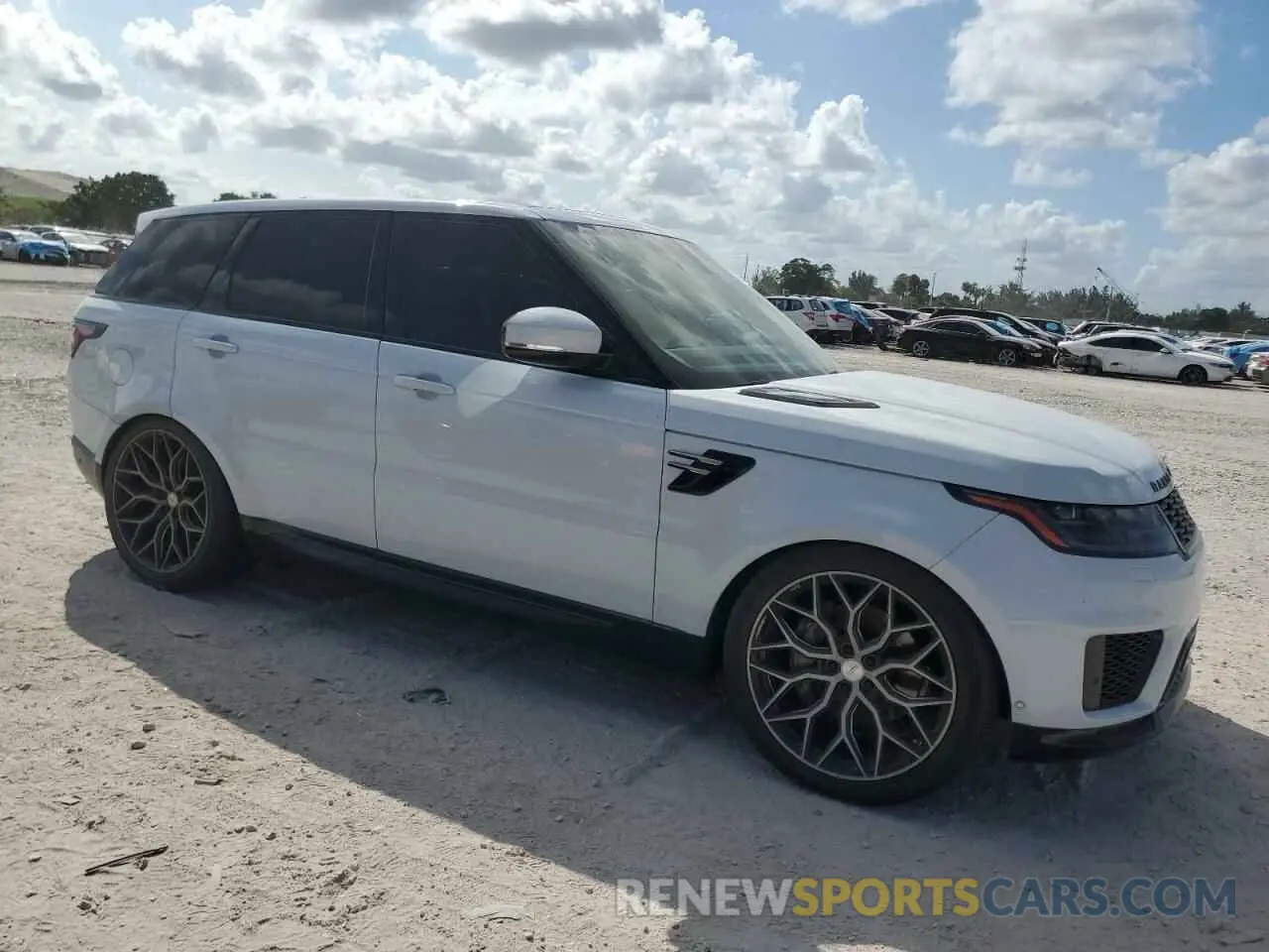 4 Photograph of a damaged car SALWR2RV6KA850005 LAND ROVER RANGEROVER 2019