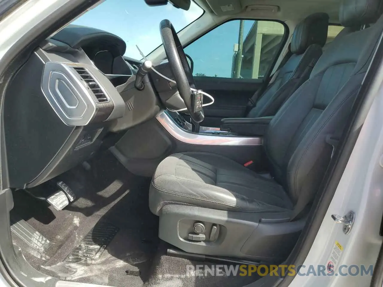 7 Photograph of a damaged car SALWR2RV6KA850005 LAND ROVER RANGEROVER 2019