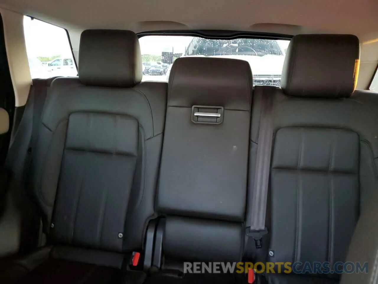 10 Photograph of a damaged car SALWR2RV7KA820320 LAND ROVER RANGEROVER 2019