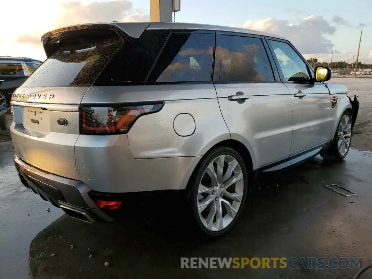 3 Photograph of a damaged car SALWR2RV7KA820320 LAND ROVER RANGEROVER 2019