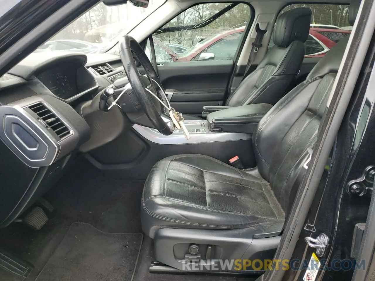 7 Photograph of a damaged car SALWR2RV9KA420677 LAND ROVER RANGEROVER 2019