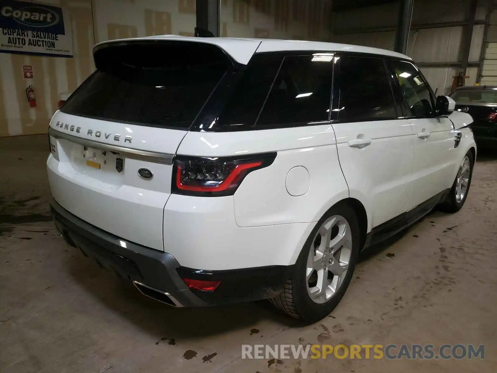 4 Photograph of a damaged car SALWR2RV9KA826202 LAND ROVER RANGEROVER 2019