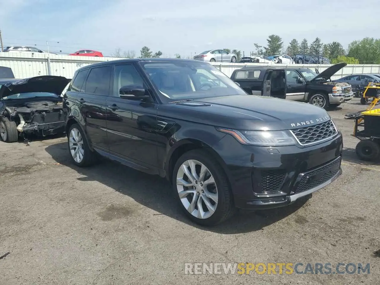 4 Photograph of a damaged car SALWR2RV9KA829312 LAND ROVER RANGEROVER 2019