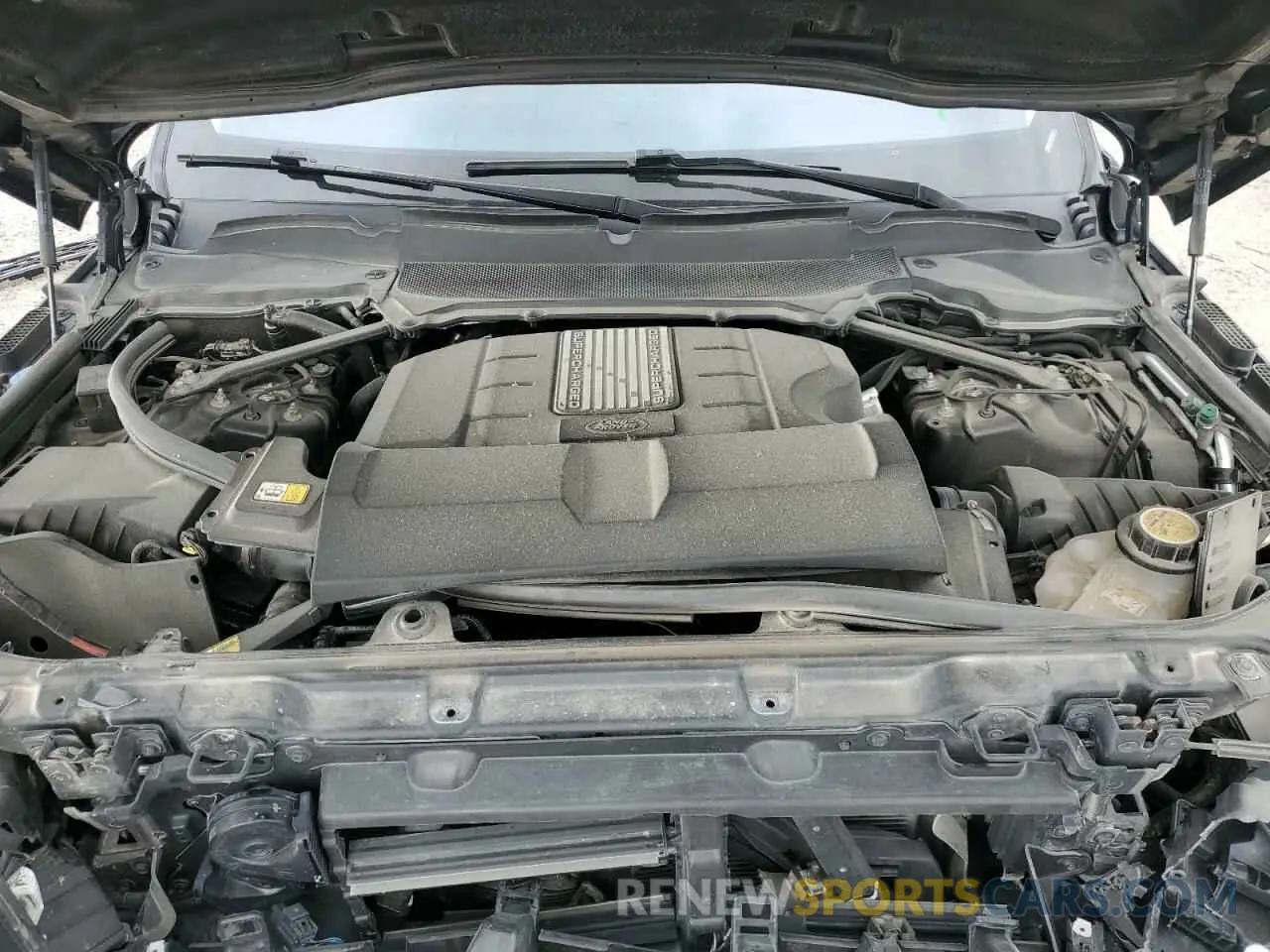 12 Photograph of a damaged car SALWR2RV9KA833571 LAND ROVER RANGEROVER 2019