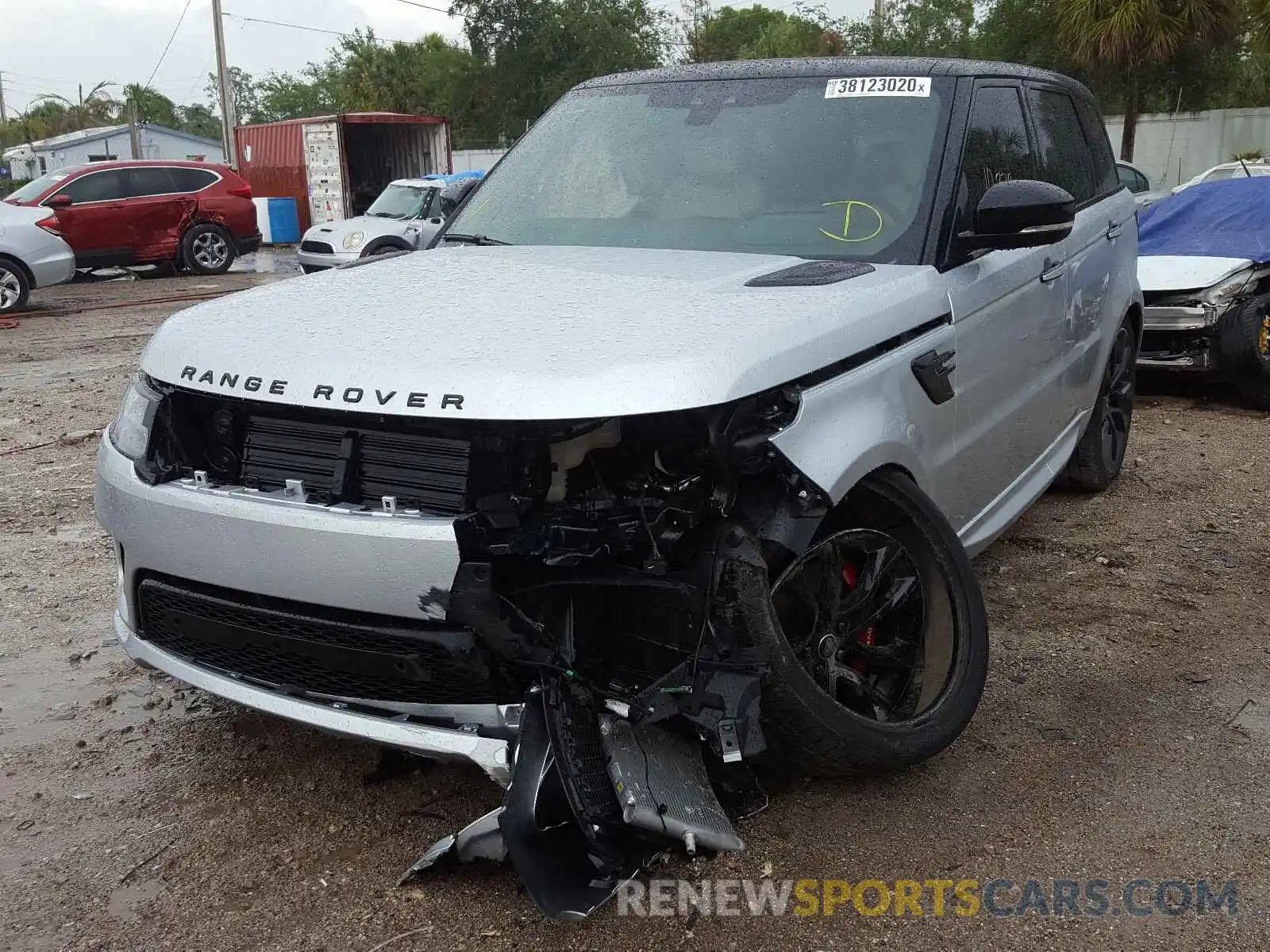 2 Photograph of a damaged car SALWS2SU9KA866169 LAND ROVER RANGEROVER 2019