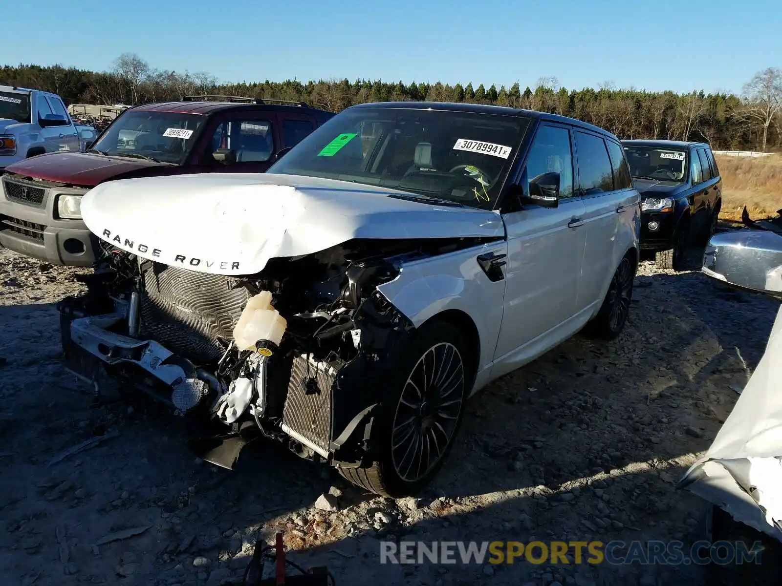 2 Photograph of a damaged car SALWV2RE6KA863817 LAND ROVER RANGEROVER 2019