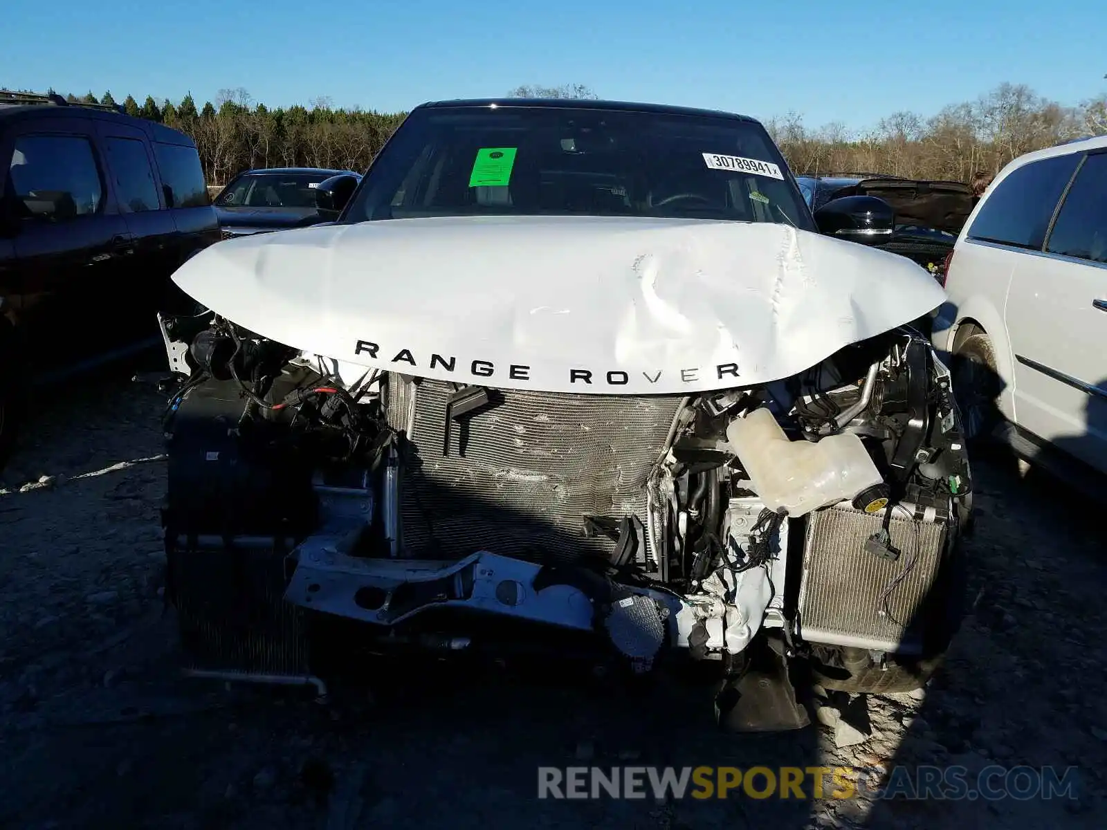 9 Photograph of a damaged car SALWV2RE6KA863817 LAND ROVER RANGEROVER 2019