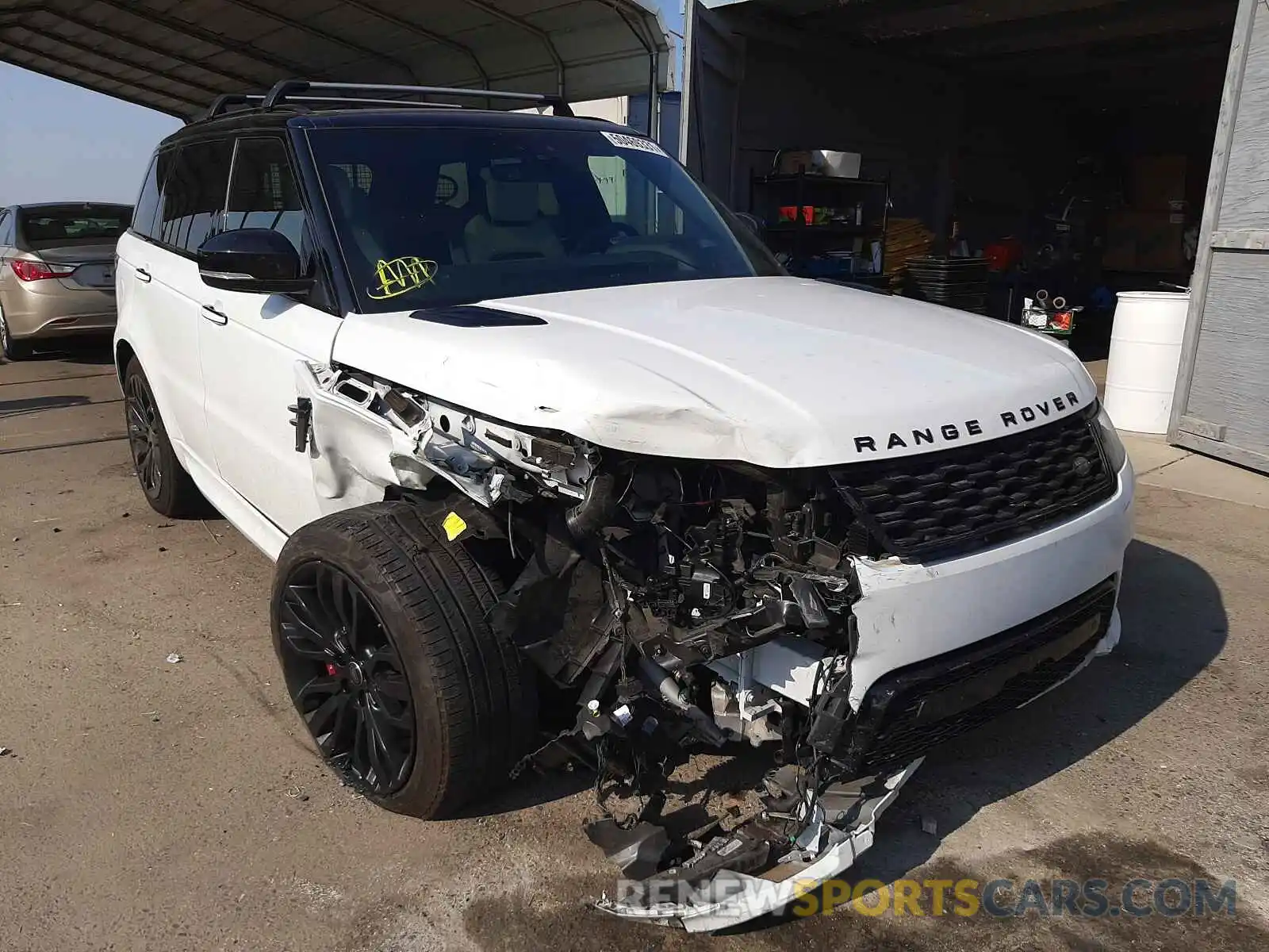 1 Photograph of a damaged car SALWV2SV0KA827213 LAND ROVER RANGEROVER 2019