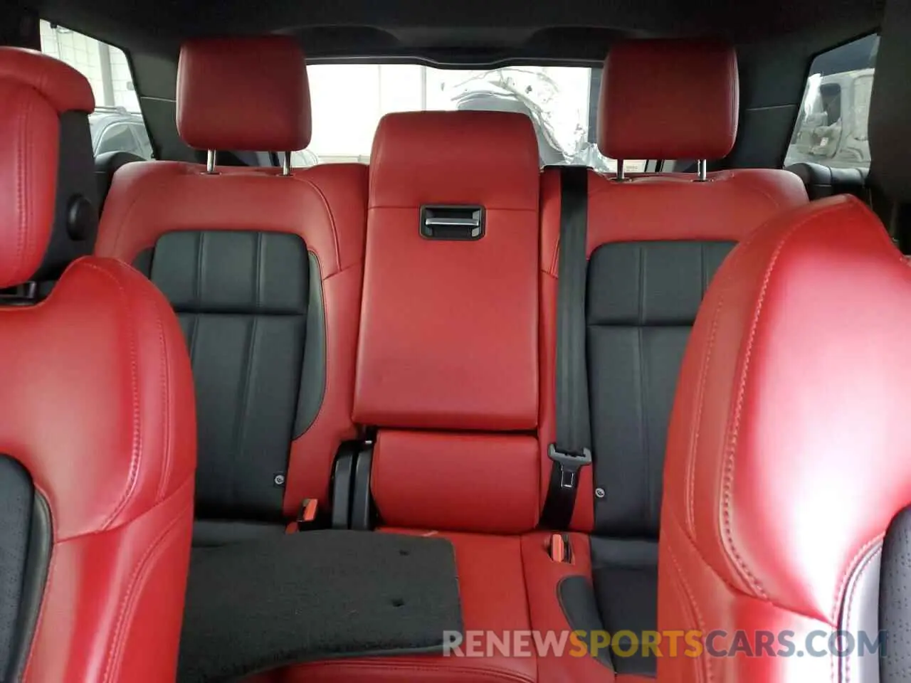 10 Photograph of a damaged car SALWV2SV3KA839095 LAND ROVER RANGEROVER 2019