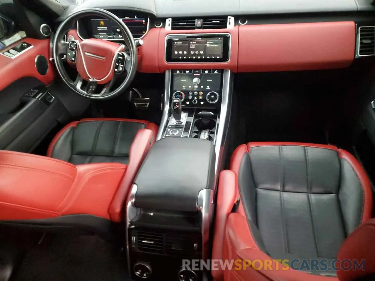 8 Photograph of a damaged car SALWV2SV3KA839095 LAND ROVER RANGEROVER 2019