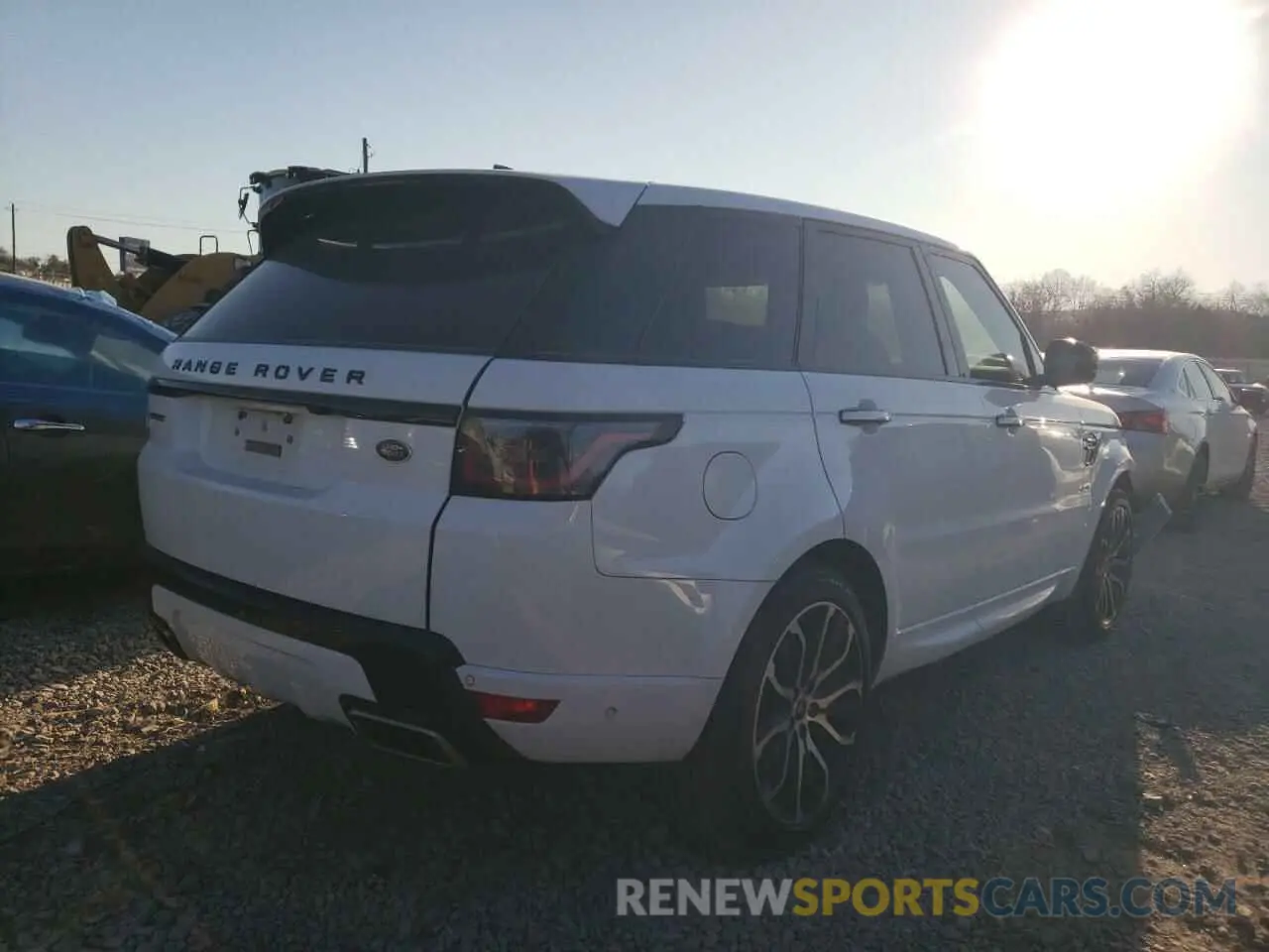 3 Photograph of a damaged car SALWV2SV4KA847559 LAND ROVER RANGEROVER 2019
