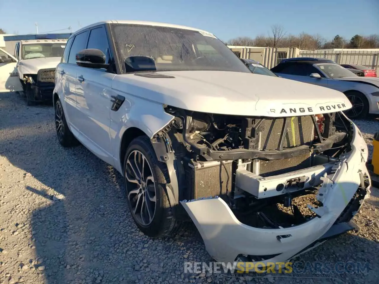 4 Photograph of a damaged car SALWV2SV4KA847559 LAND ROVER RANGEROVER 2019
